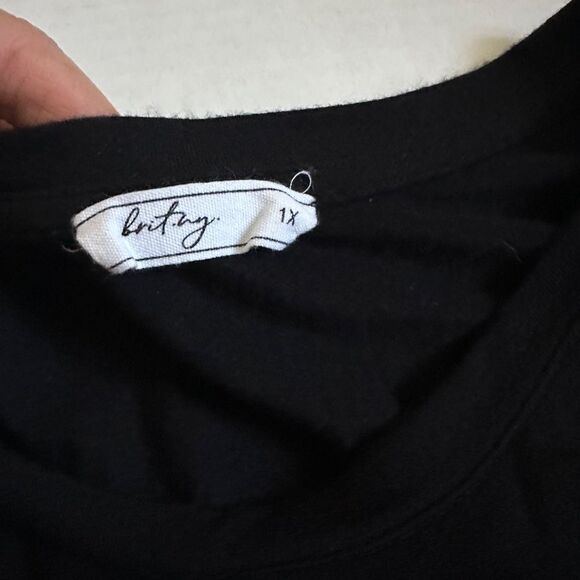 BRIT.NY Black Hamsa Evil Eye Boho Rhinestone Embellished T Shirt - Picture 3 of 4